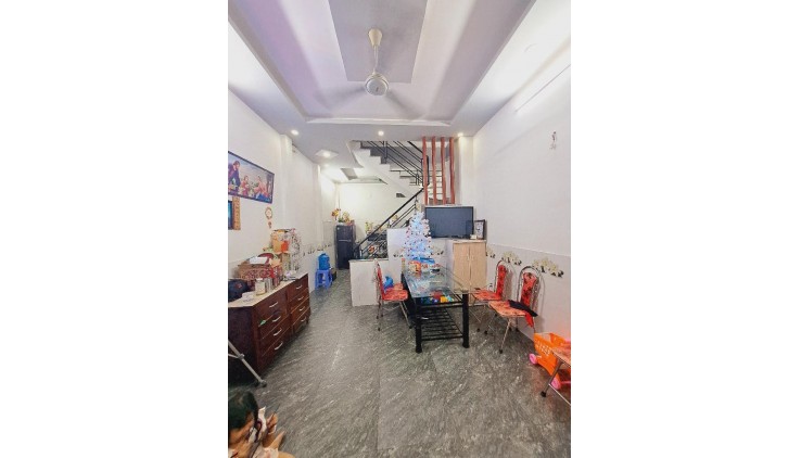 HẺM 5M THÔNG, 40M2, 4 TẦNG 4PN, GẦN LÊ TRỌNG TẤN GIÁ 3.X TỶ